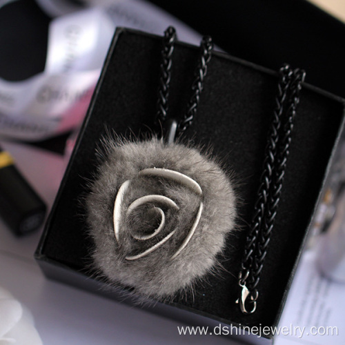 Rose Shape Fur POM POM Necklace Long Chain Necklace For Lady